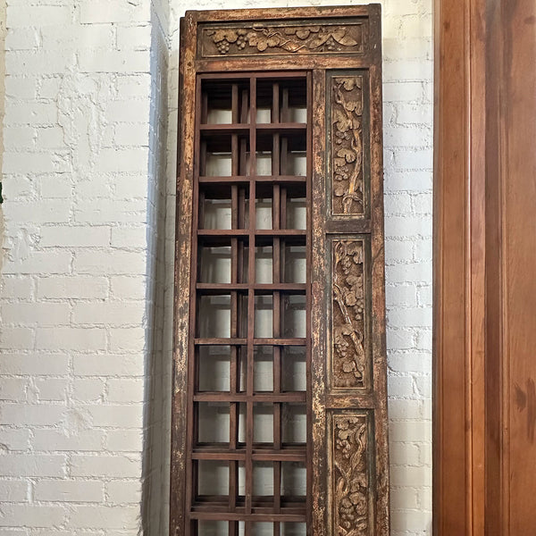 Chinese Qing Lacquered Wood 12-Panel 23-foot Floor Screen / Room Divider