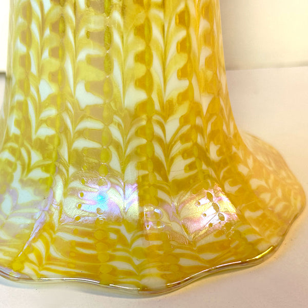 American Quezal Glass Opalescent Gold Zipper Pattern Lamp Shade