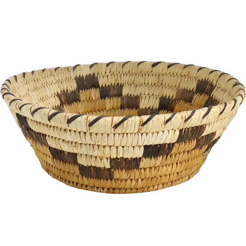 Small Vintage Native American Coiled Low Basket / Bowl