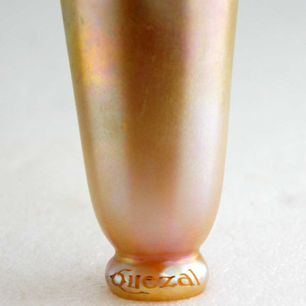 Large American Quezal Art Nouveau Glass Lily Lamp Shade