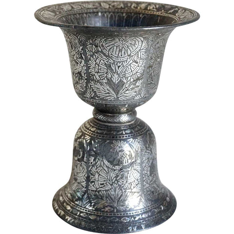 Indian Mughal Silver Inlaid Bidri Spittoon (Peekdaan/Thookadaan)