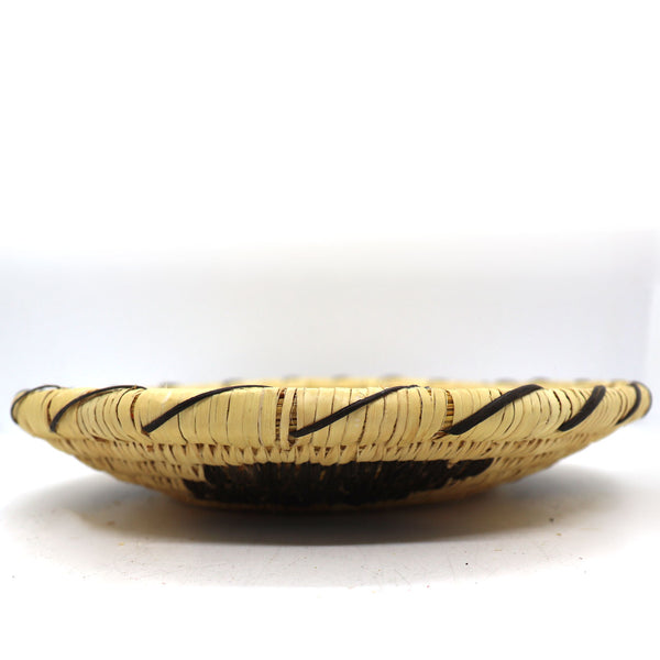 Small Native American Papago Tohono O’odham Two-Color Flat Basket