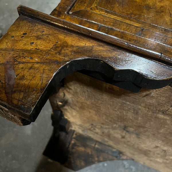 English George I Inlaid Burled Walnut Chest of Drawers