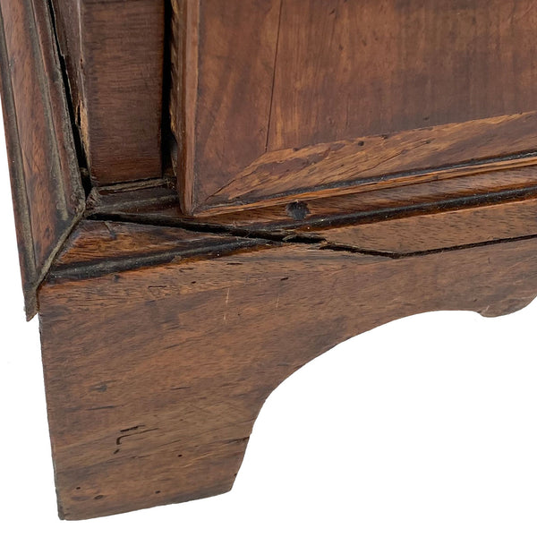 English George II Walnut Veneer Chest of Drawers