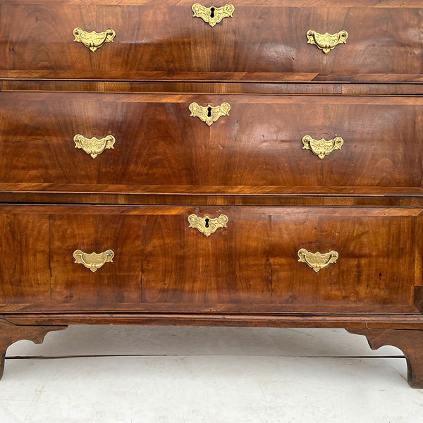 English George II Walnut Veneer Chest of Drawers