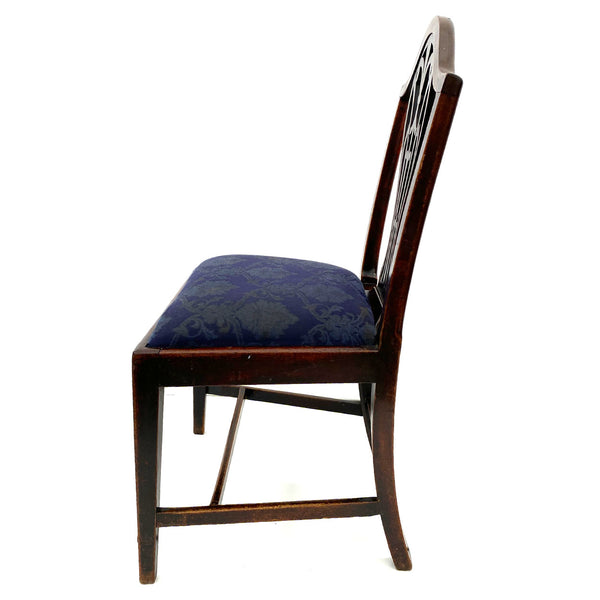 English Hepplewhite Mahogany Upholstered Seat Side Chair