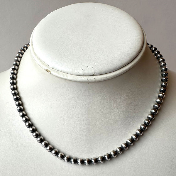 Vintage American Southwest Sterling Silver Beaded Necklace
