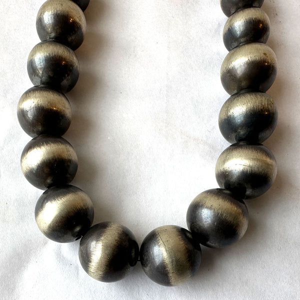 Vintage American Southwest Sterling Graduated Silver Beaded Necklace