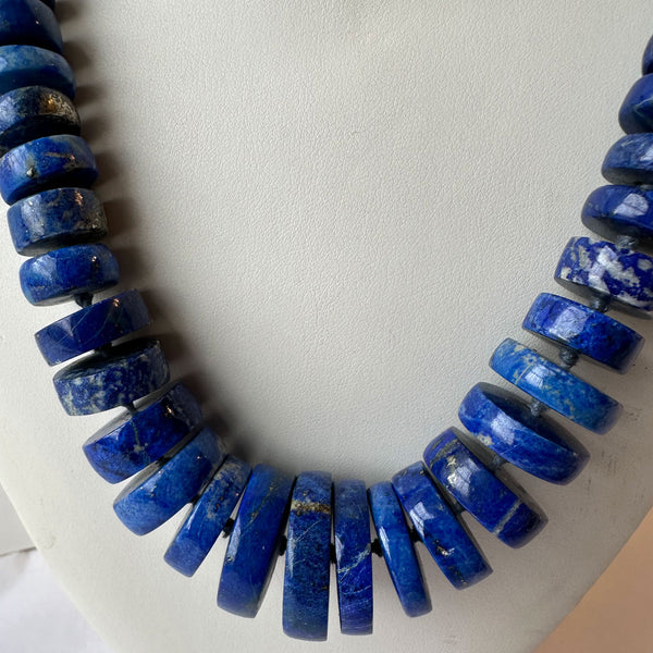 Vintage Southwestern Blue Pyrite Lapis Lazuli Graduated Disc Beaded Necklace