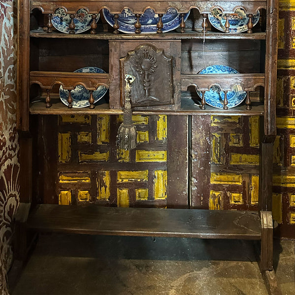 French Provincial Chestnut, Pine and Walnut Plate Rack (Vaisselier Egouttoir)