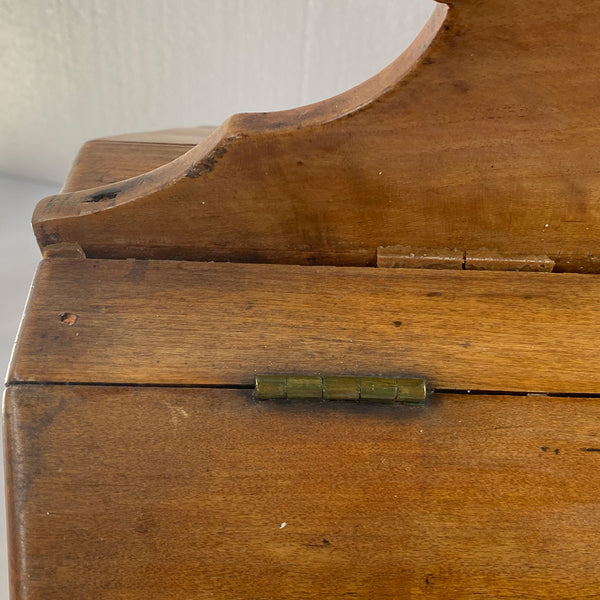 American New England Wooden Double-Lidded Cutlery Box