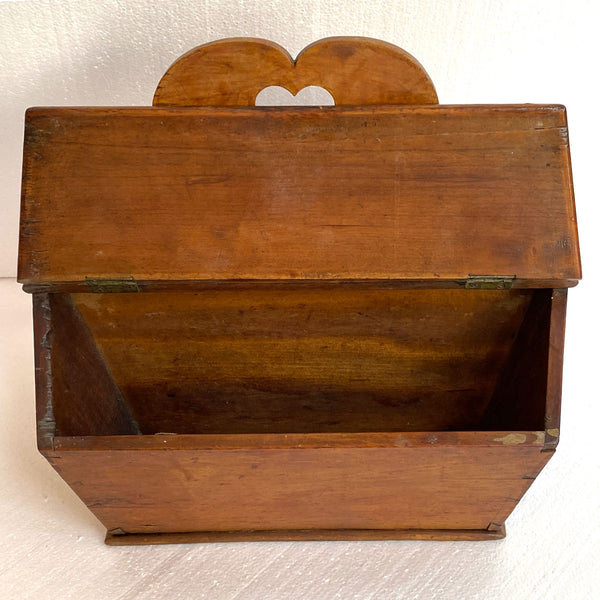 American New England Wooden Double-Lidded Cutlery Box