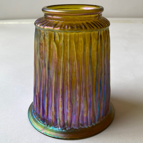 Rare American Tiffany Studios Favrile Glass Gold Iridescent Linenfold Lamp Shade
