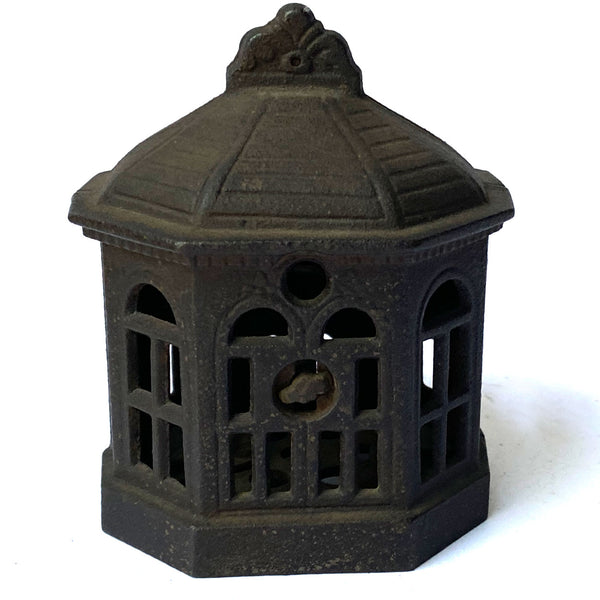 American H. L. Judd Mfg. Co. Cast Iron Snap-It Mechanical Bank