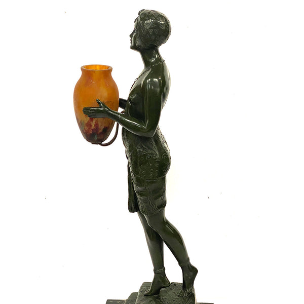 French PIERRE LE FAGUAYS Bronze and Daum Glass Lamp, Esclave à l'Urne