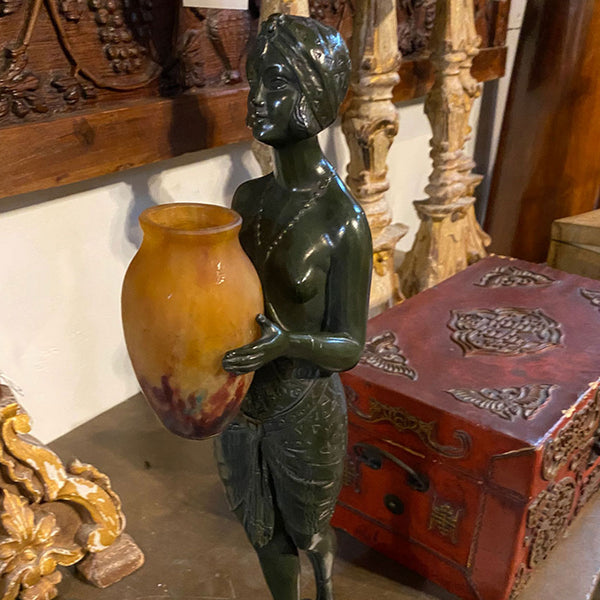 French PIERRE LE FAGUAYS Bronze and Daum Glass Lamp, Esclave à l'Urne