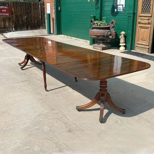 English Georgian Style Mahogany Double Pedestal Dining Table