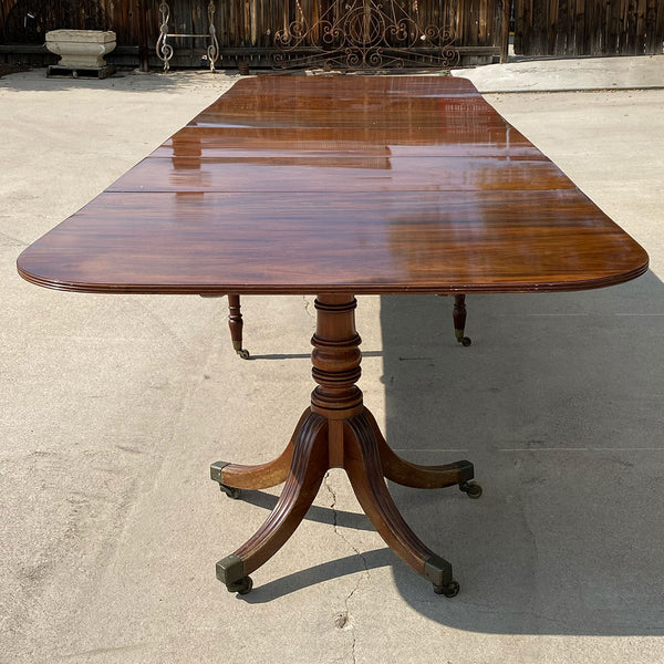 English Georgian Style Mahogany Double Pedestal Dining Table