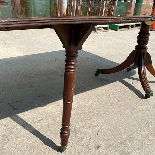 English Georgian Style Mahogany Double Pedestal Dining Table