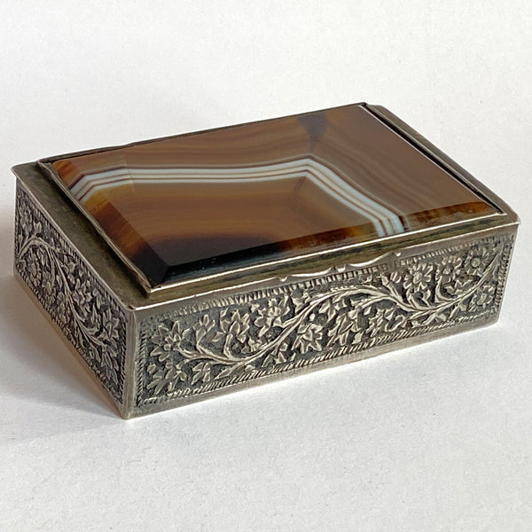 Indian Kashmiri Chased Silver Agate Lid Snuff Box