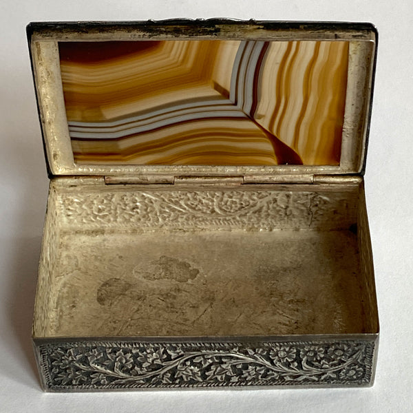Indian Kashmiri Chased Silver Agate Lid Snuff Box