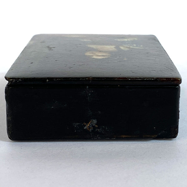 German Stobwasser-Type Lacquered Papier-Mache Snuff Box, Portrait of a Lady