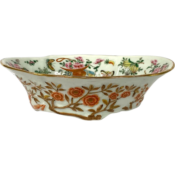 Chinese Qing Gilt Famille Rose Porcelain Oval Bowl