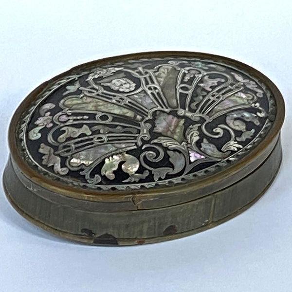 English Queen Anne Tortoiseshell, Mother-of-Pearl, Silver Piqué Snuff Box