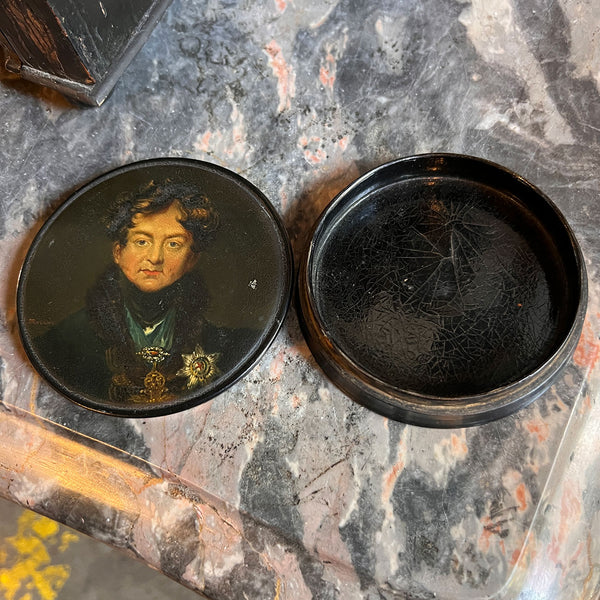SAMUEL RAVEN Papier-Mache Snuff Box, Portrait King George IV after Thomas Lawrence