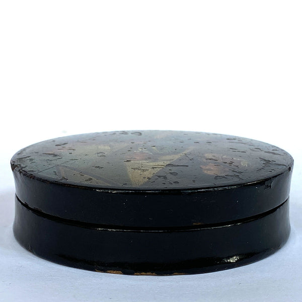 German Lacquered and Painted Paper-Mache Table Snuff Box