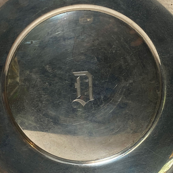 American R. Wallace & Sons Sterling Silver 4140-8 Round Serving Tray