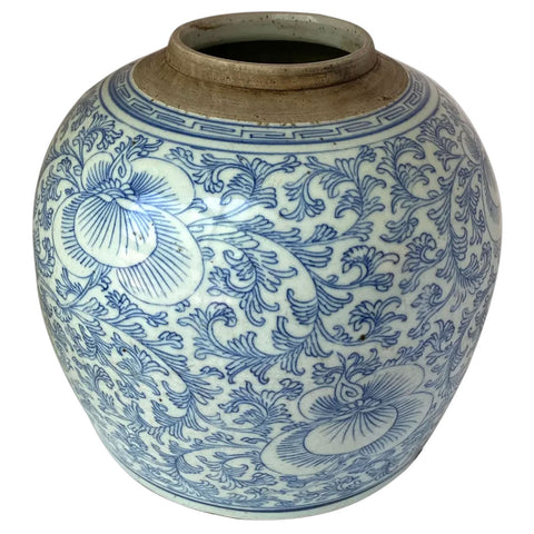 Chinese Qing Pottery Blue and White Lotus Scroll Ginger Jar