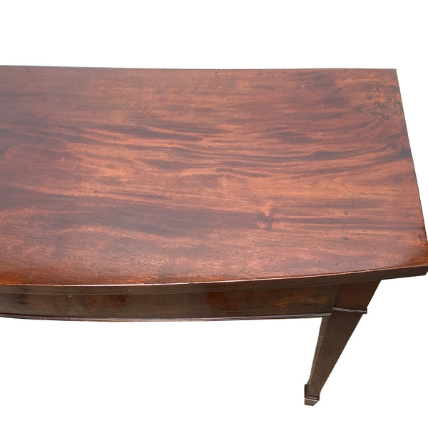 English George III Mahogany Veneer Bowfront Serving Table