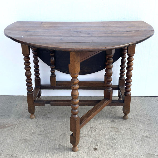 English Jacobean Oak Gateleg Dropleaf Oval Table