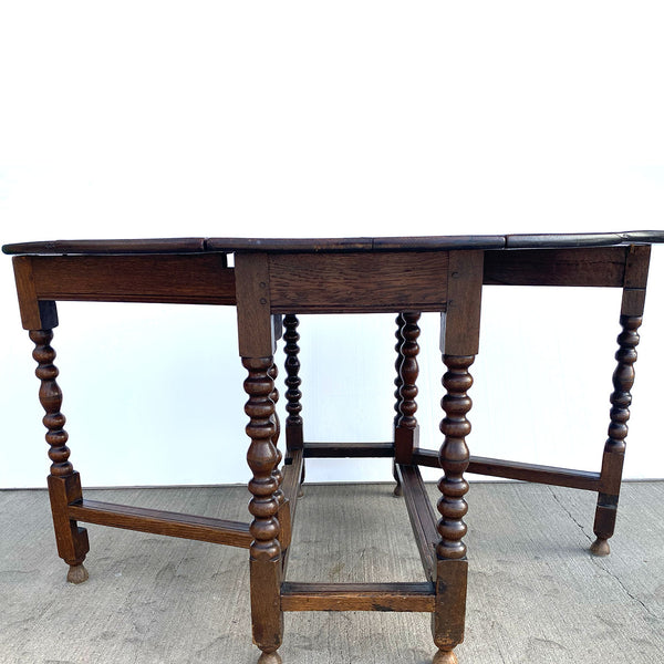 English Jacobean Oak Gateleg Dropleaf Oval Table