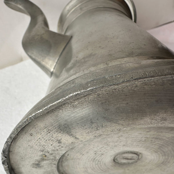 Lot 0387 | American Pewter Tea and Coffee Pots (3 pieces)