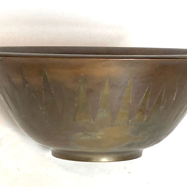 American Roycroft Arts & Crafts Brass and Copper Fruit Bowl