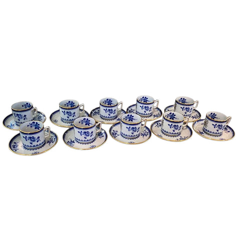 Lot 0464 | Set 10 English Copeland Spode New Stone Gloucester Armorial Cups and Saucers (23 pieces)