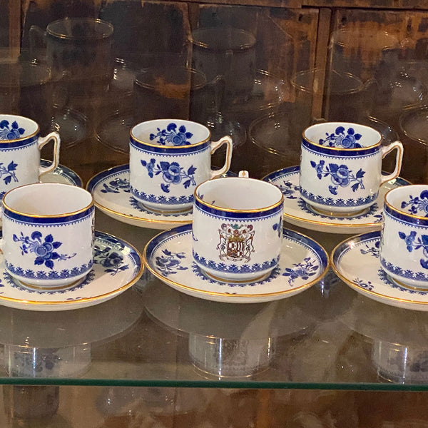Lot 0464 | Set 10 English Copeland Spode New Stone Gloucester Armorial Cups and Saucers (23 pieces)