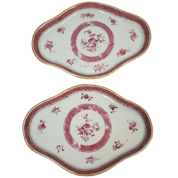 Pair of Chinese Export Qianlong Porcelain Famille Rose Trays
