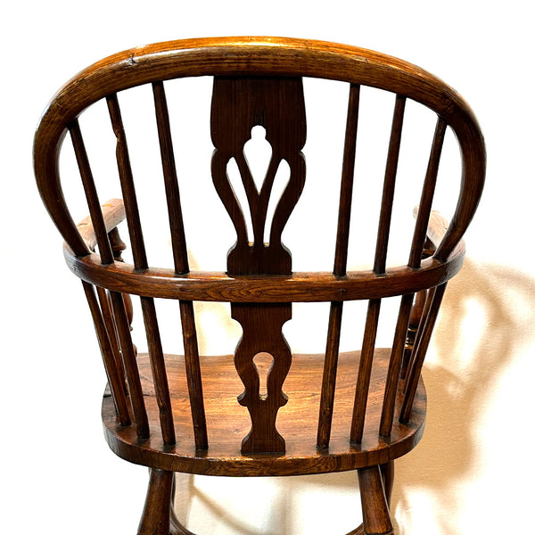 Harlequin Set Four English Georgian Elm High Bow Back Windsor Armchairs