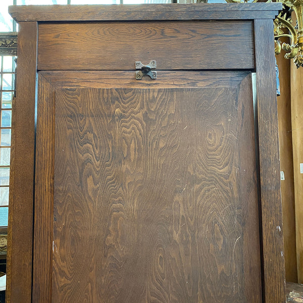American Arts and Crafts Oak and Iron Tri-fold Haberdasher Cheval Mirror
