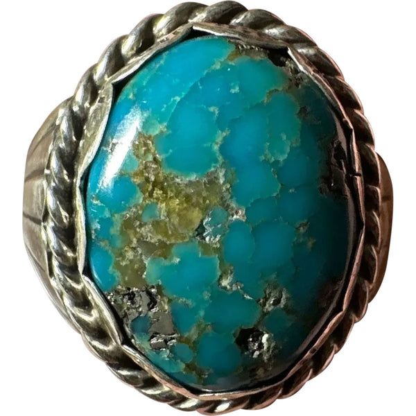 Vintage American Southwest Sterling Silver and Turquoise Ring