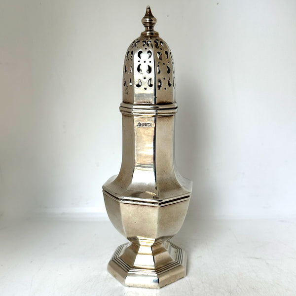 English William Hutton & Sons Sterling Silver Sugar Caster / Muffineer
