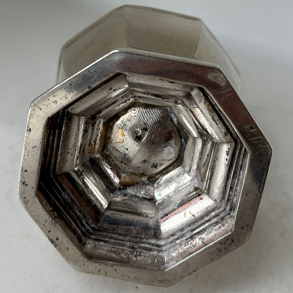 English William Hutton & Sons Sterling Silver Sugar Caster / Muffineer