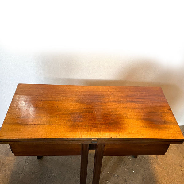 English George III Mahogany Fold-Over Tea Table