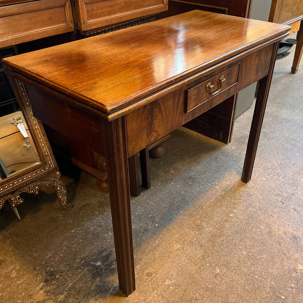 English George III Mahogany Fold-Over Tea Table