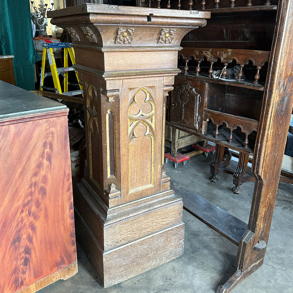 Lot 0075 | Belgian Gothic Revival Parcel Gilt and Oak Pedestal