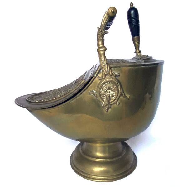 English Benham & Froud Brass, Ebonized Wood, Tin Lined Coal Scuttle and Shovel