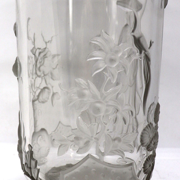Vintage American Ted Mehrer for Verlys Glass Mandarin Pattern Vase